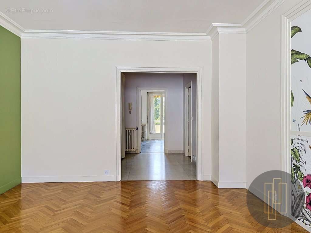 Appartement à LYON-6E