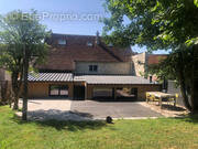 Maison à SAINT-CYR-SUR-MORIN