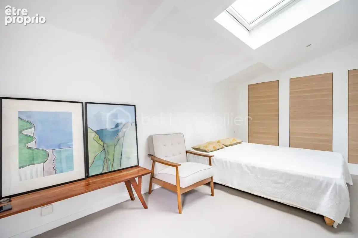Maison familiale de 150m2 - Quartier résidentiel recherché à Vaucresson - photo 12
