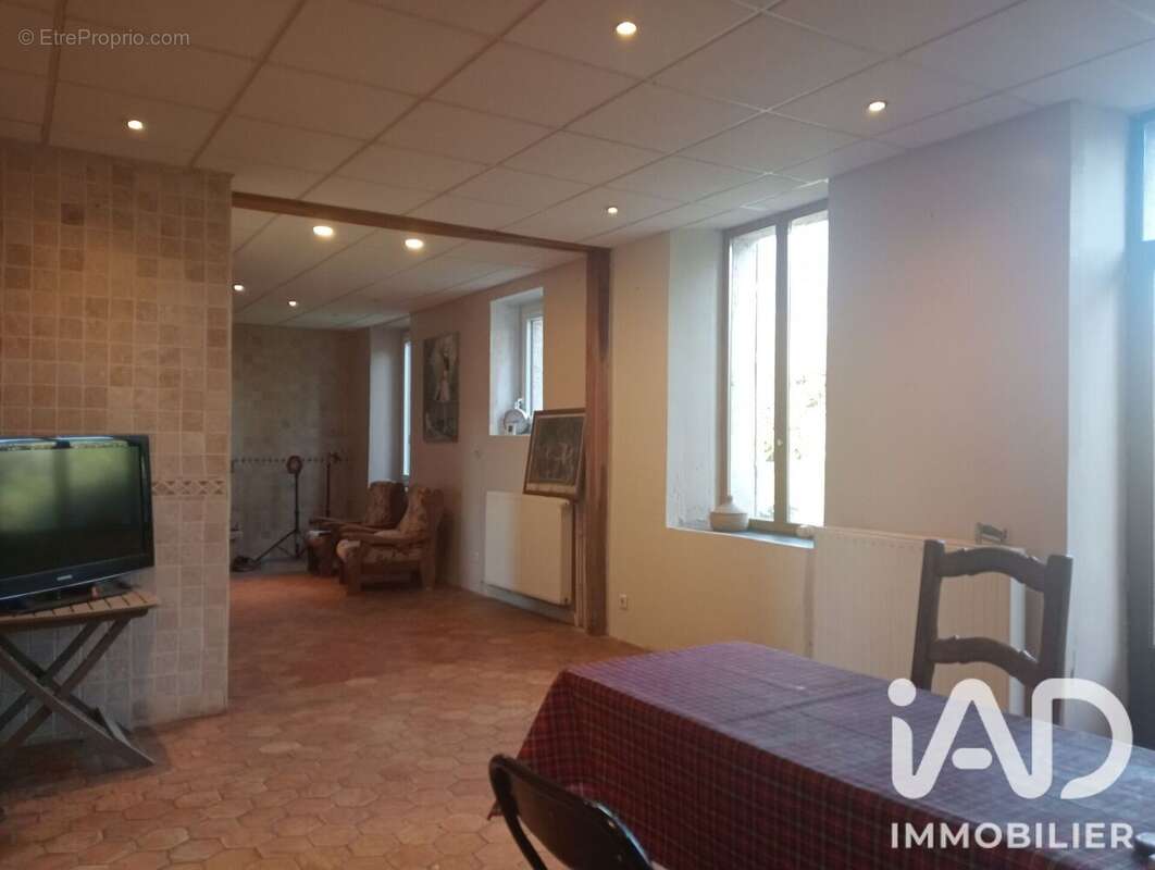 Maison 169 m² à Montmachoux  - photo 5