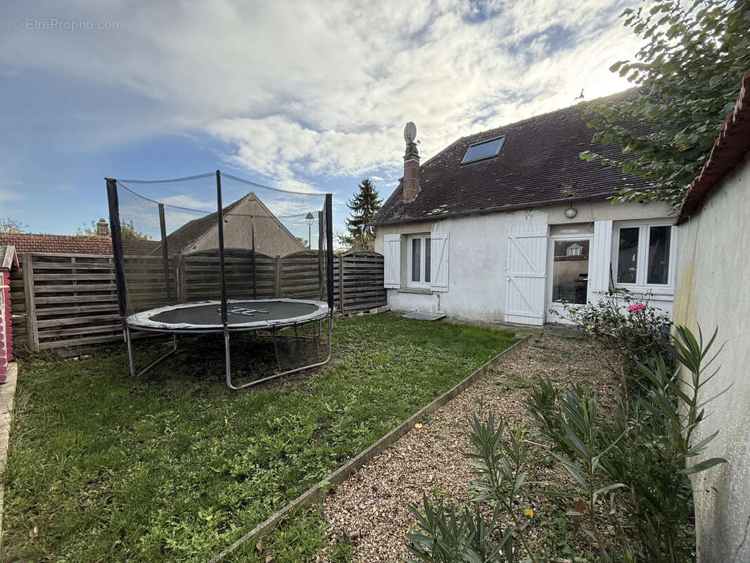 Maison à ANET