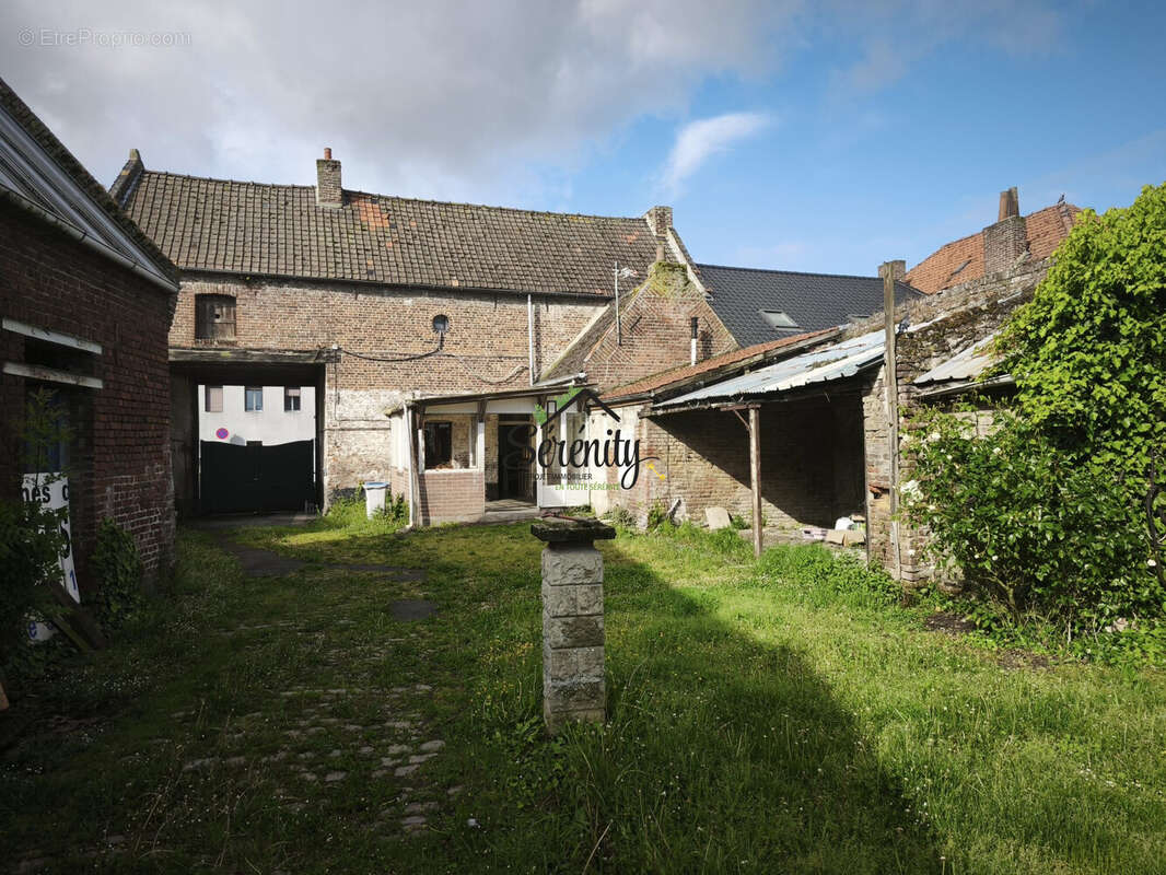 Maison à CANTIN