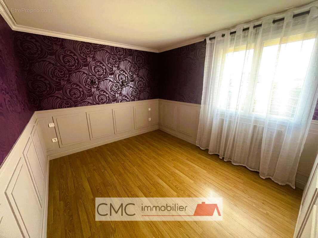 Appartement 82 m² à Chartres  - photo 9