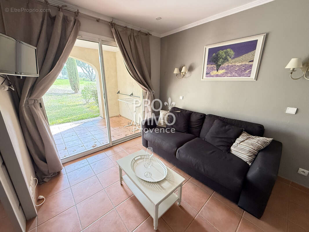 Appartement à MALLEMORT