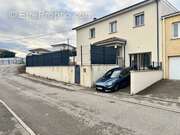 Maison à PONT-DE-CHERUY