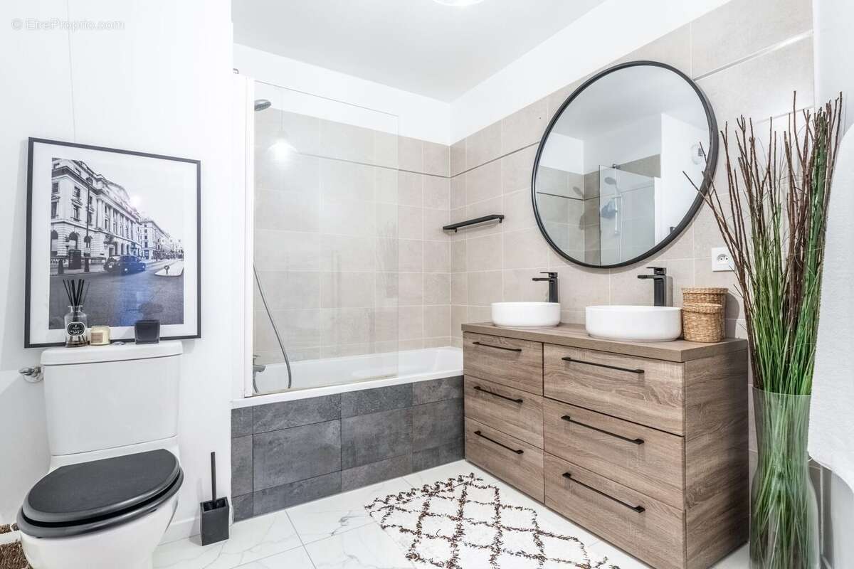 Appartement à ASNIERES-SUR-SEINE