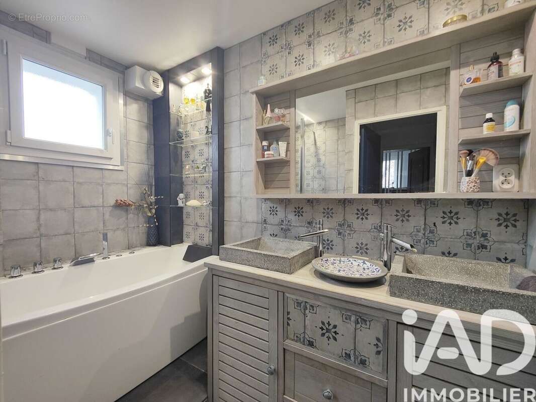 Photo 7 - Appartement à SAINT-MICHEL-SUR-ORGE