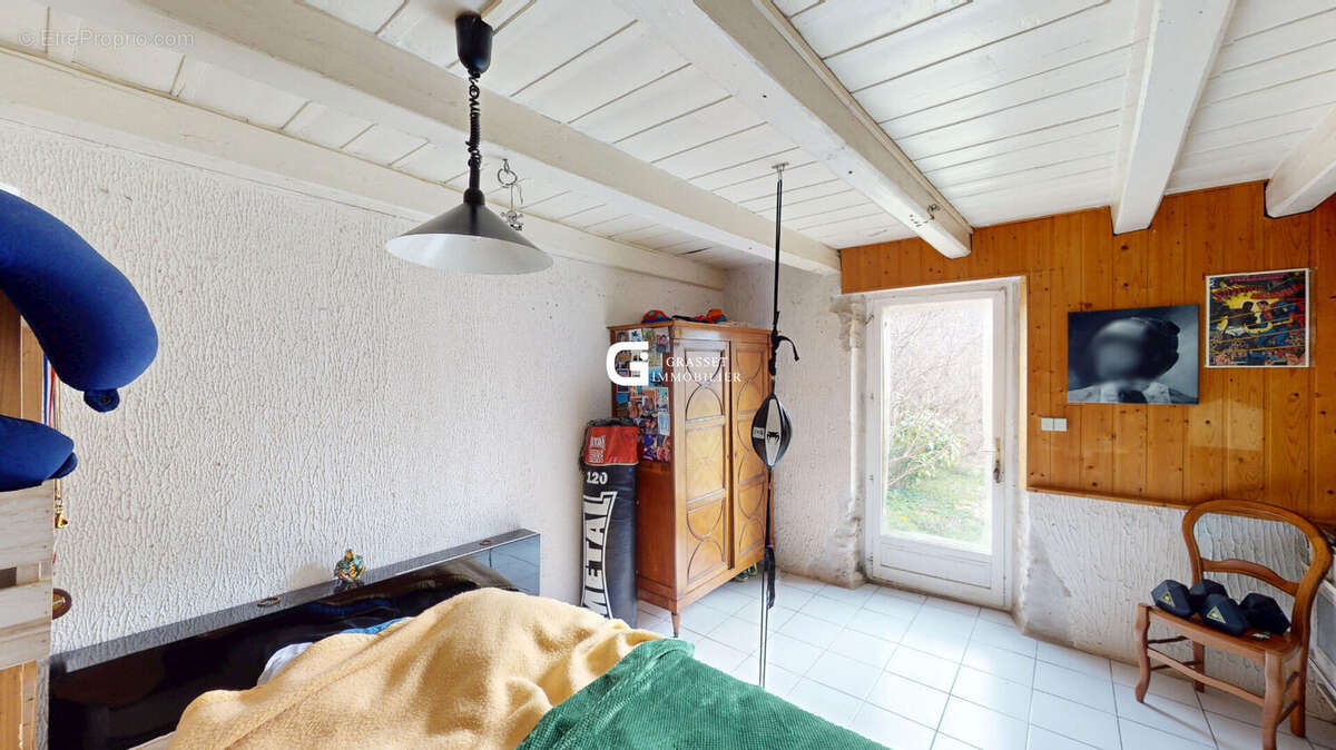 Maison à LALLEYRIAT