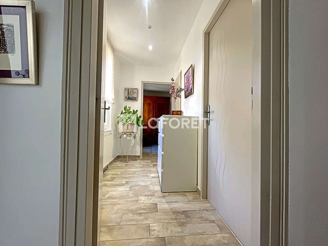 Maison à PIERRECLOS