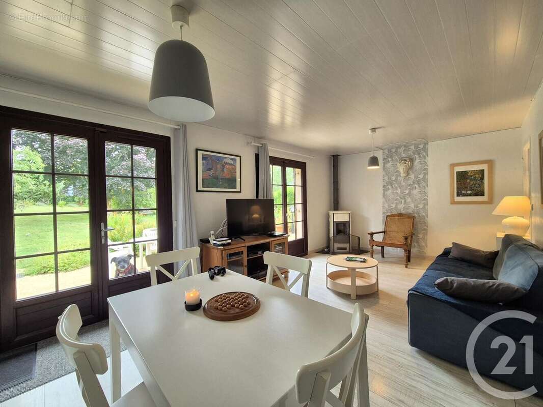 Maison à DELINCOURT