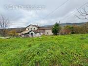 Maison à VOLLORE-VILLE