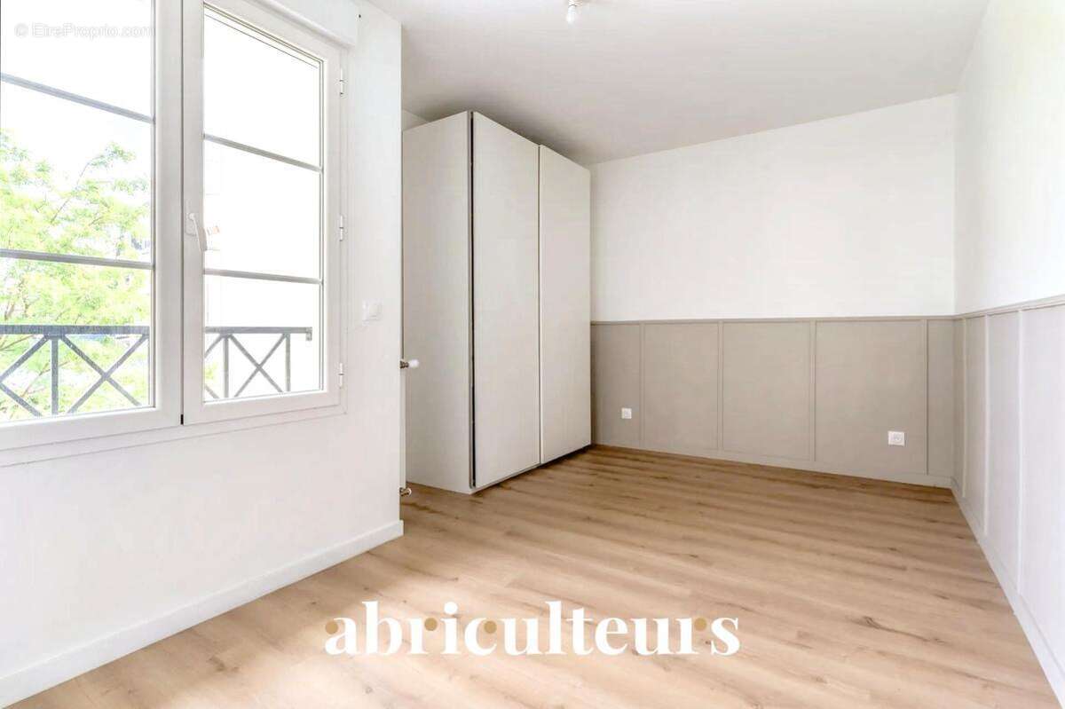 Appartement à COLOMBES