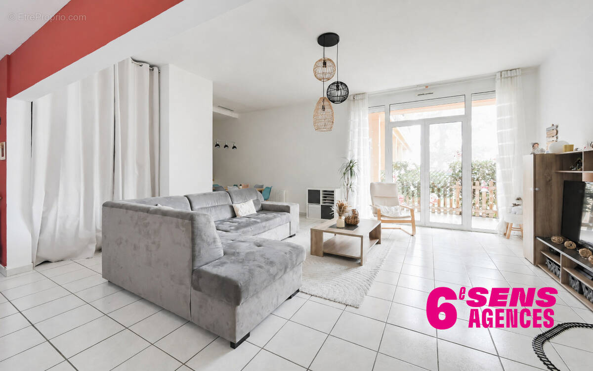 Appartement à POLLIONNAY