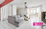 Appartement à POLLIONNAY
