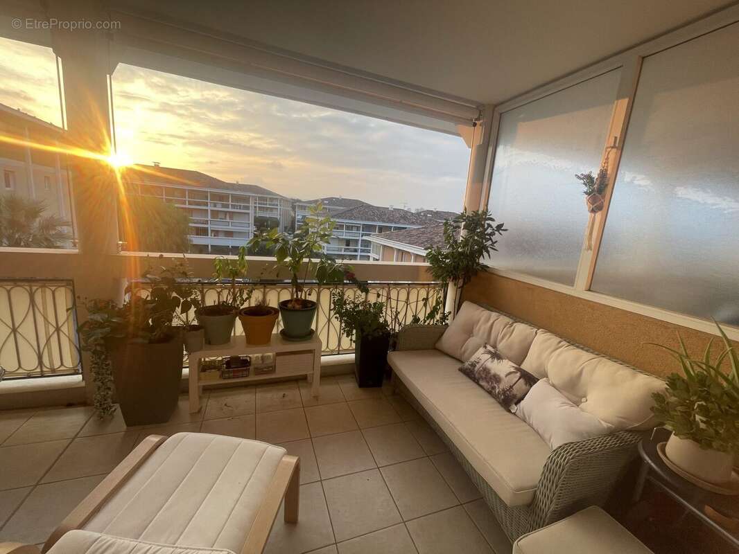 Terrasse exposée Ouest - Appartement à CANNES