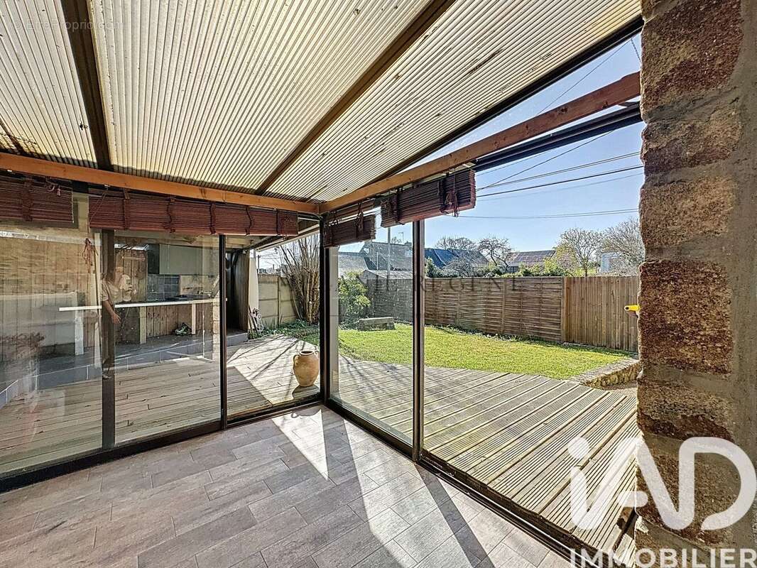 Photo 2 - Maison à BAINS-SUR-OUST