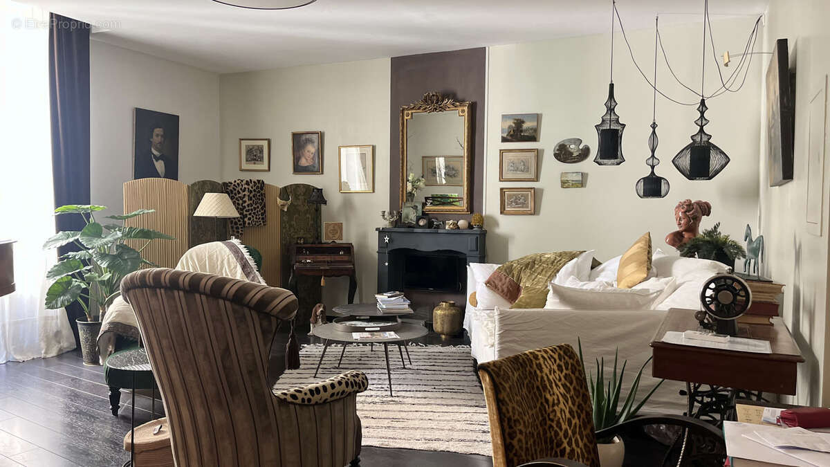 Appartement à NIMES