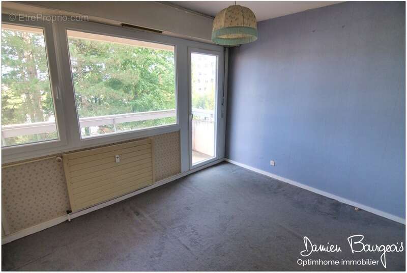 Appartement à SAINT-GENIS-POUILLY