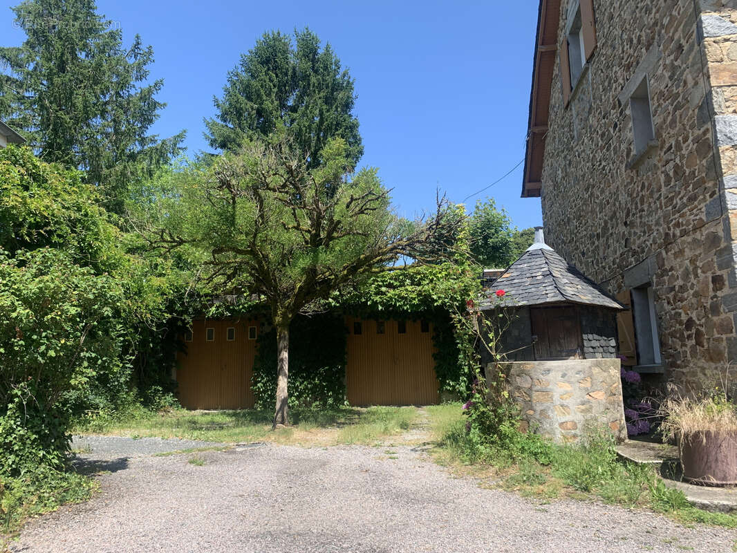 Appartement à LAGUENNE