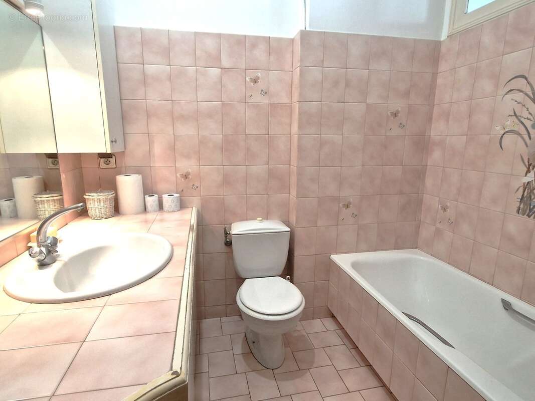 A vendre, Appartement 3/4 Pièces, 57 m², Quartier Delfino, Nice 06300, Alpes Maritimes - photo 5