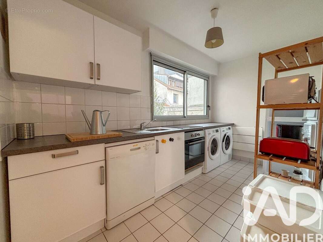 Photo 4 - Appartement à PARIS-19E