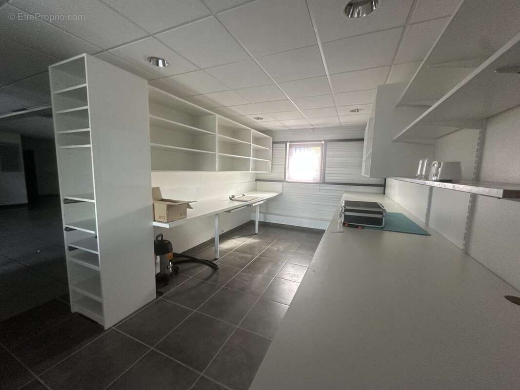 Commerce à LA FORET-FOUESNANT