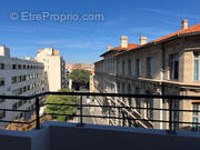 Appartement à MARSEILLE-7E