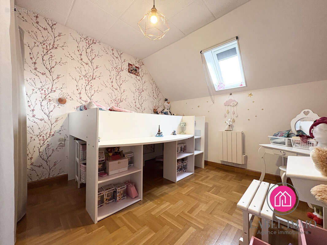 Maison à SIN-LE-NOBLE