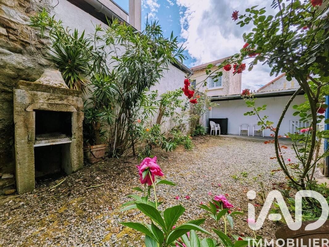 Photo 1 - Maison à TOURNAY
