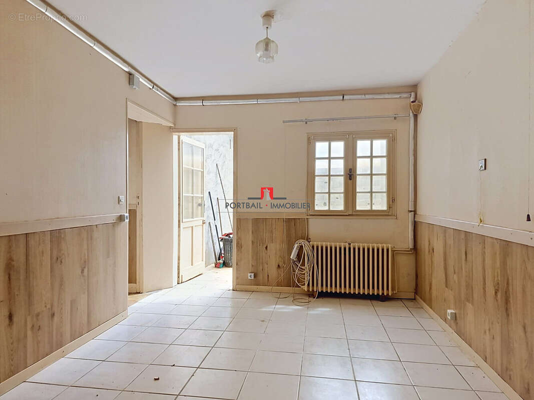 Maison 111 m² à Lansac  - photo 6