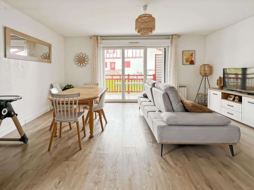 Appartement à LARRESSORE