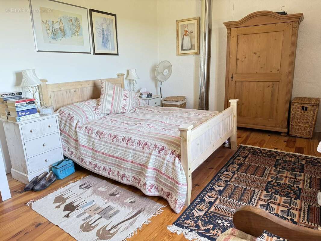 Belle maison de 3 chambres avec piscine commune - photo 9