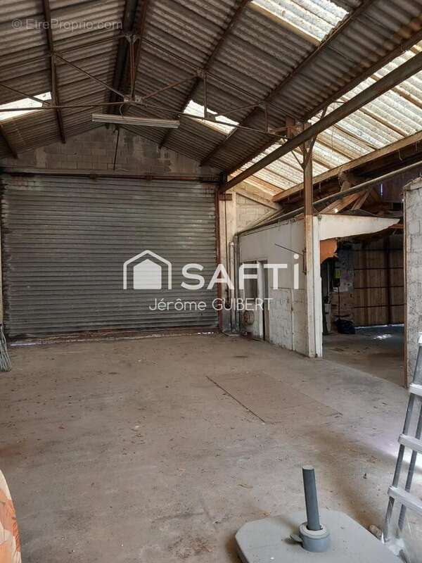 Photo 3 - Commerce à BRESSUIRE