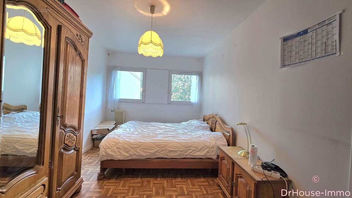 Appartement à LA COURNEUVE