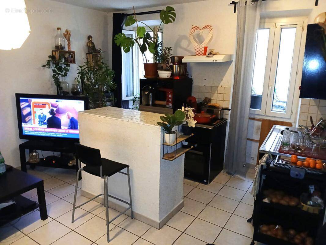 Appartement à CAMPS-LA-SOURCE