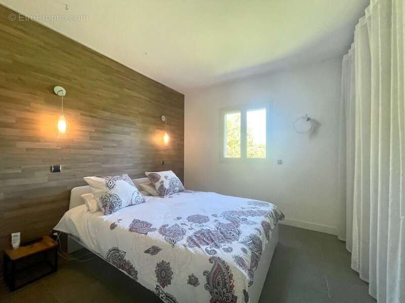 Maison à SAINT-LAURENT-D&#039;AIGOUZE