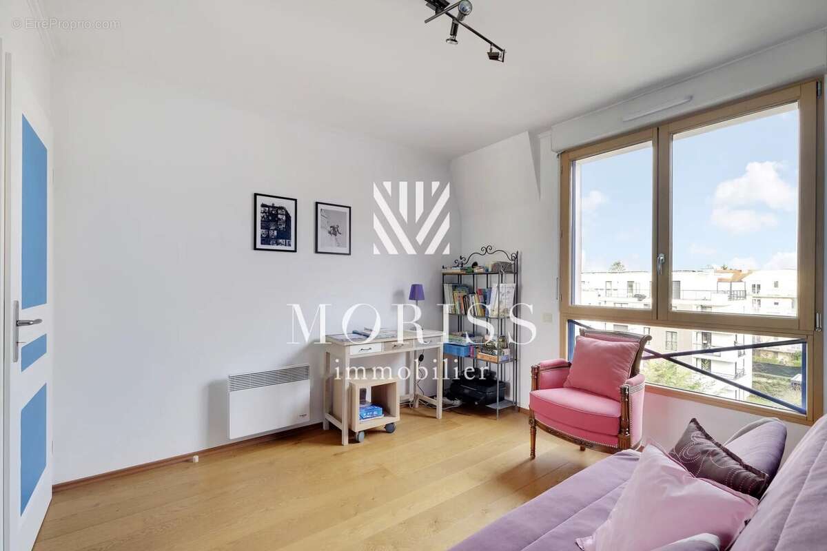 Appartement à LE PERREUX-SUR-MARNE