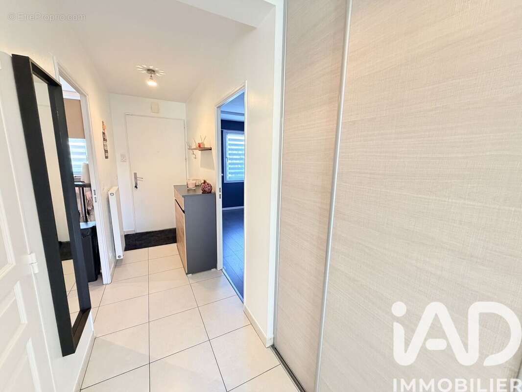 Photo 3 - Maison à BRIE-COMTE-ROBERT