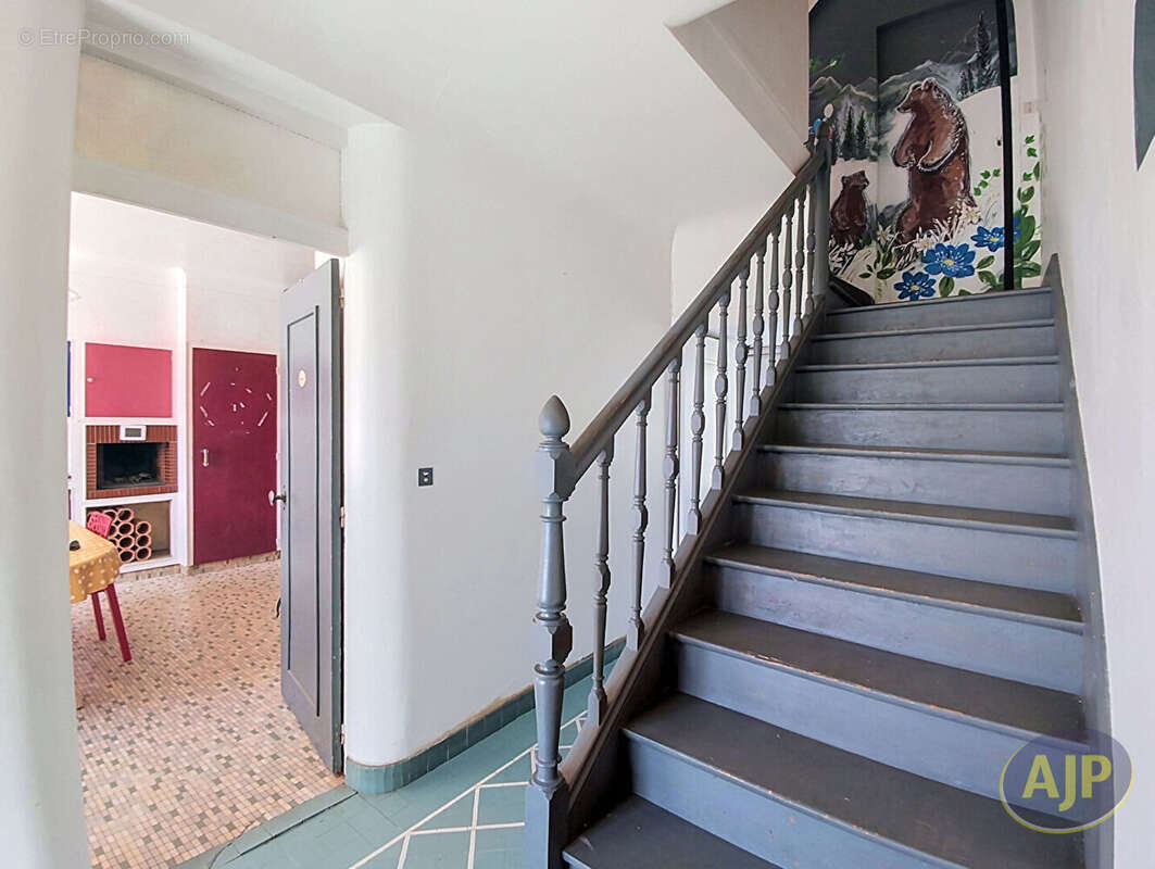 Maison à VIEILLEVIGNE