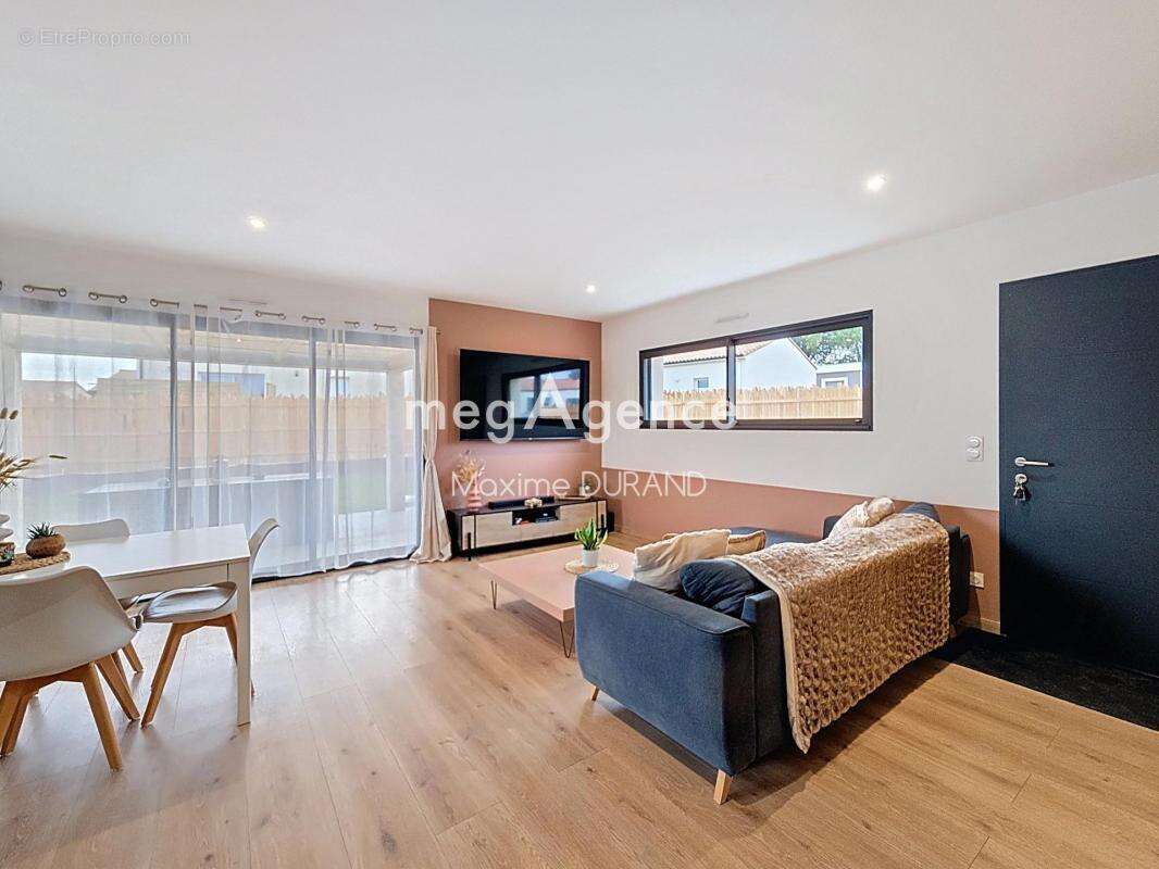 Maison à MORTAGNE-SUR-SEVRE