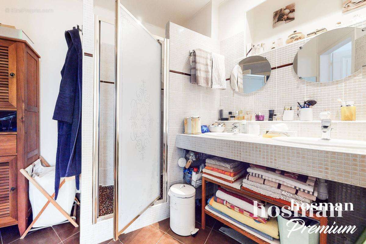 Appartement à PARIS-10E
