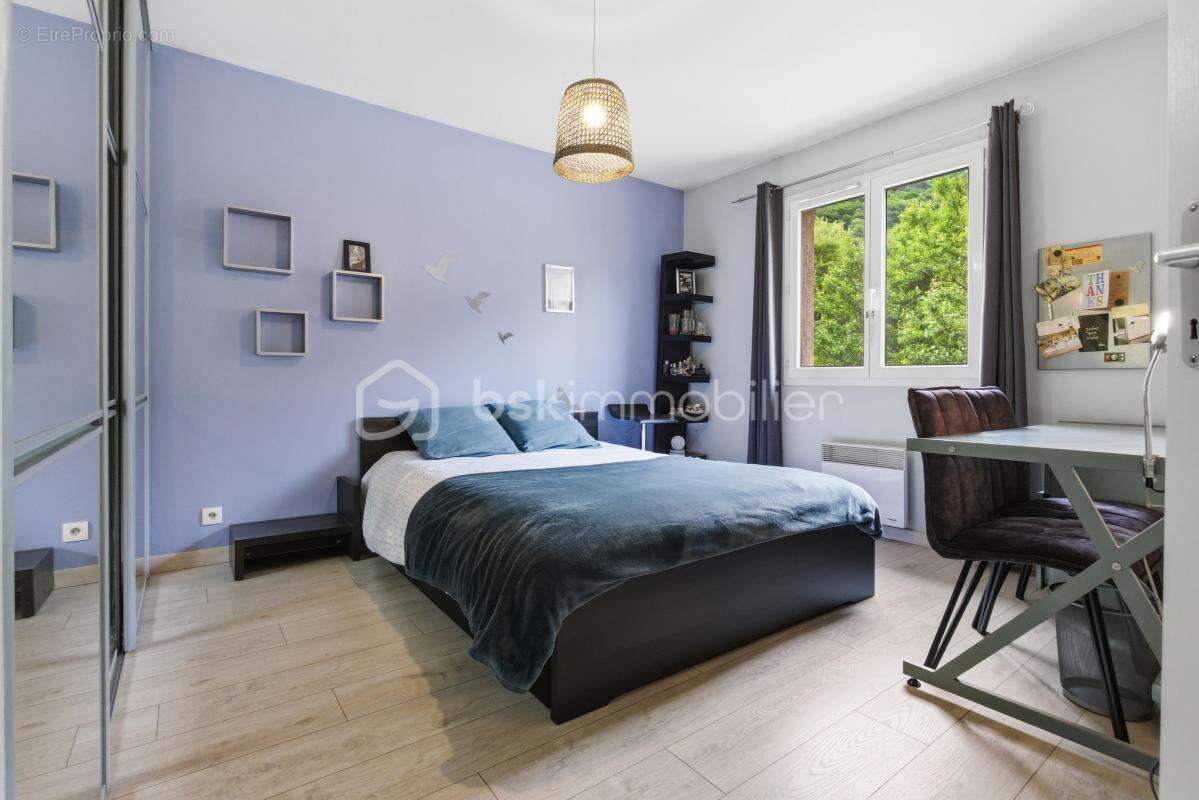 Le péage-de-vizille – maison 4 chambres avec piscine et jardin - photo 6