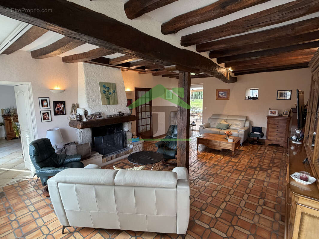 Maison à TOURNOISIS