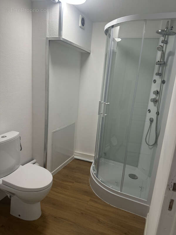 Agreable maison centre de chatellerault avec cour - photo 4