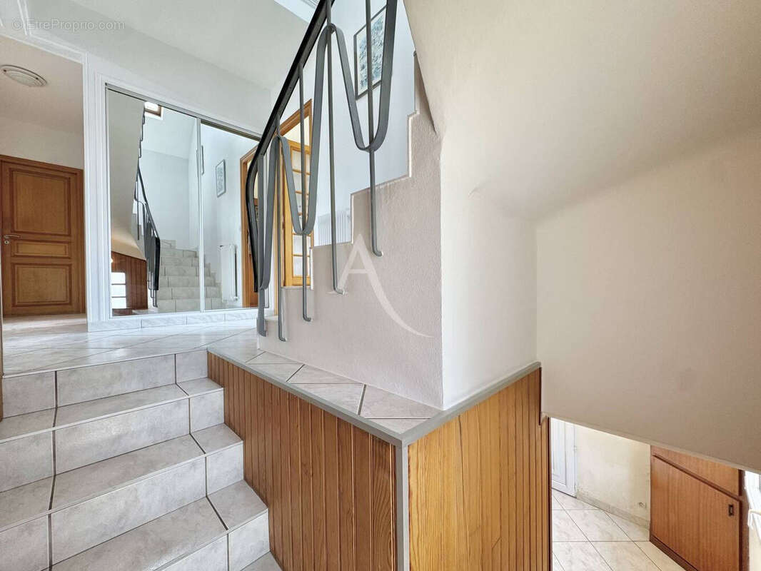 Maison Ozoir La Ferriere 6 pièces 118.2 m² - photo 5