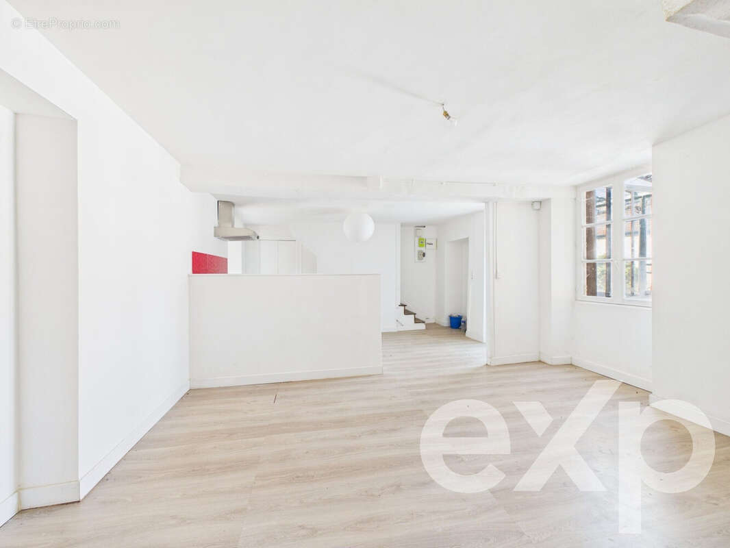 Maison 97 m² à Montliot-Et-Courcelles  - photo 3
