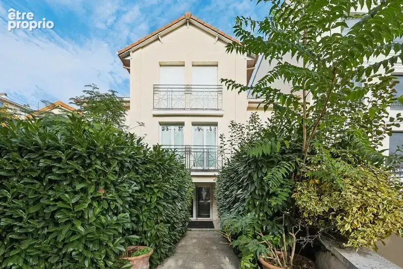 Appartement à LE PERREUX-SUR-MARNE