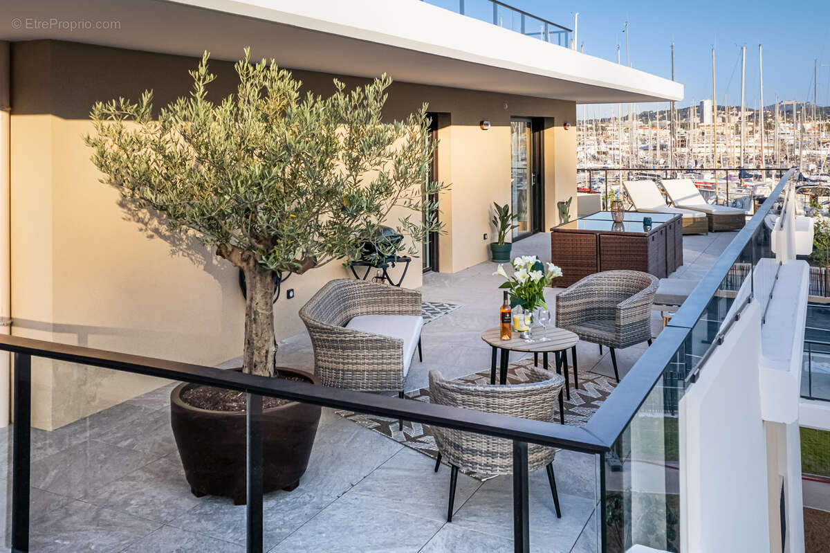Appartement à SAINT-MANDRIER-SUR-MER