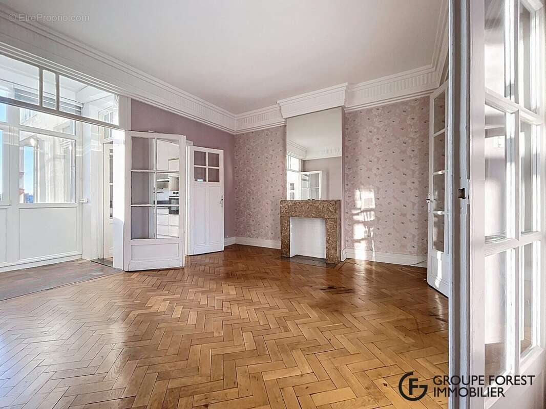 Appartement à LA MADELEINE