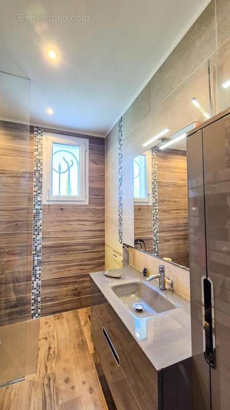 Photo 7 - Maison à SAINT-RAPHAEL